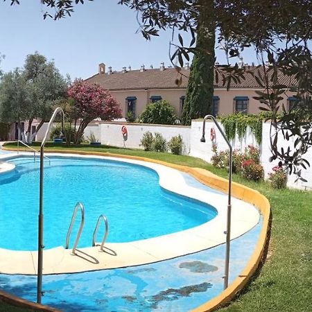 Sevilla Brisas Vip One Valencina De La Concepcion ภายนอก รูปภาพ